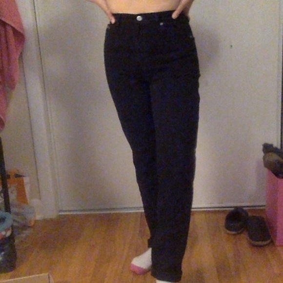 Calvin Klein Vintage Mom Jeans - Picture 5 of 6